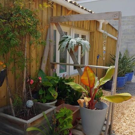 Studio Cocooning Le Porge Luaran gambar